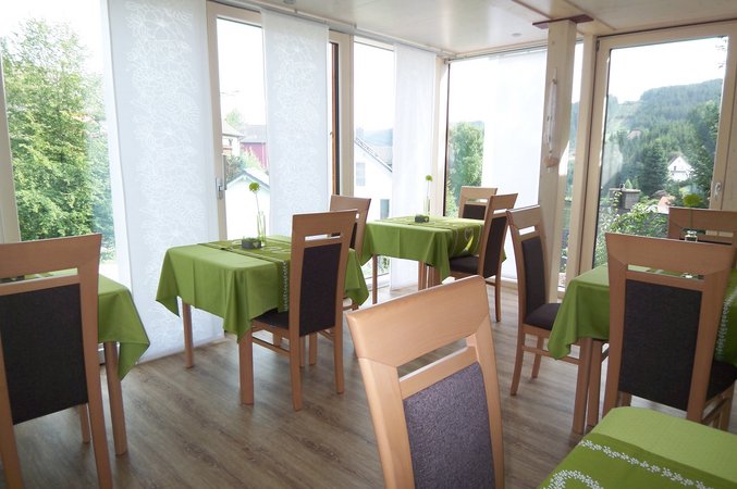 Panorama-Frühstücksraum